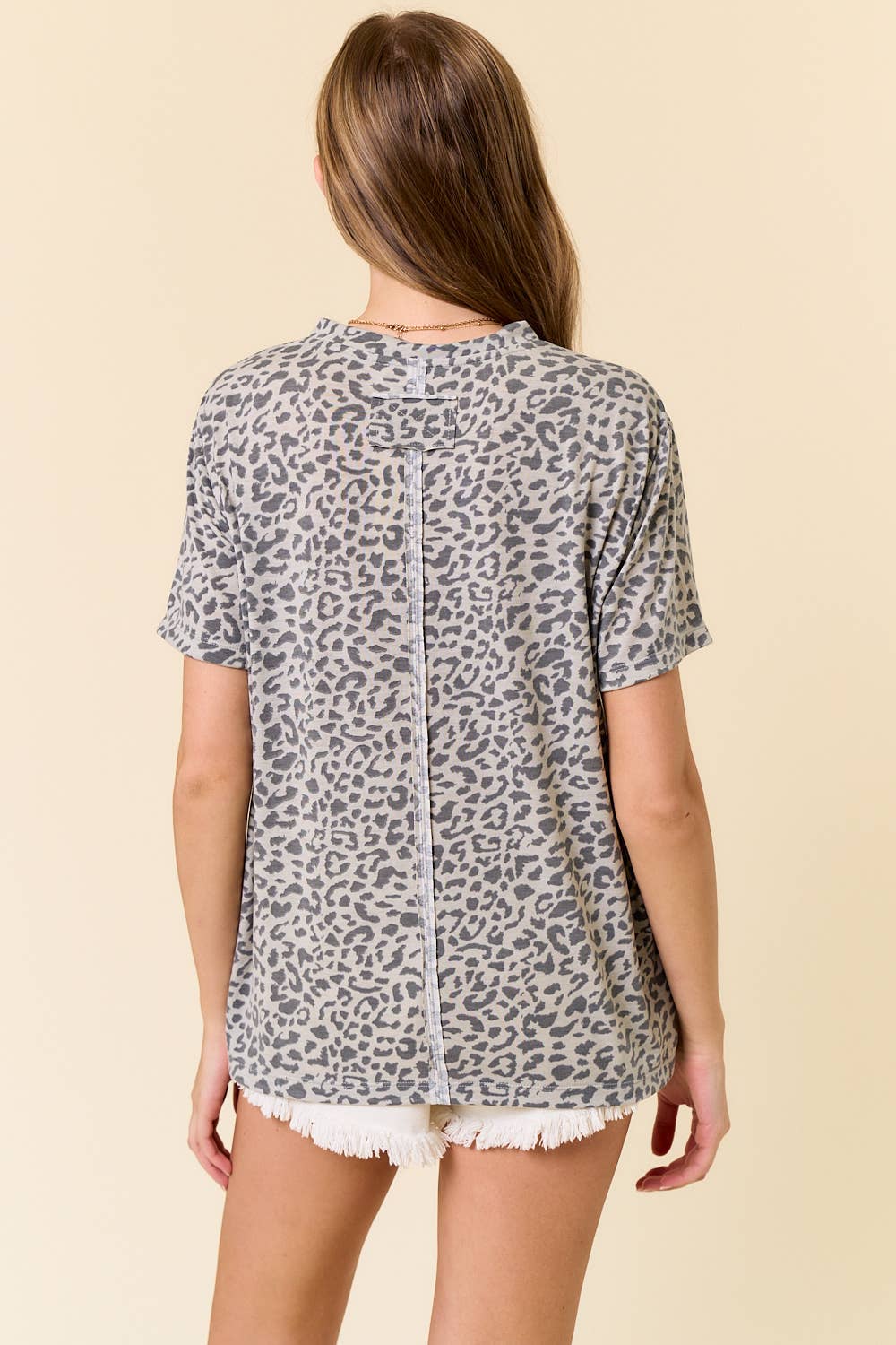 Leopard Printed Crew Neck Short Sleeve Tee