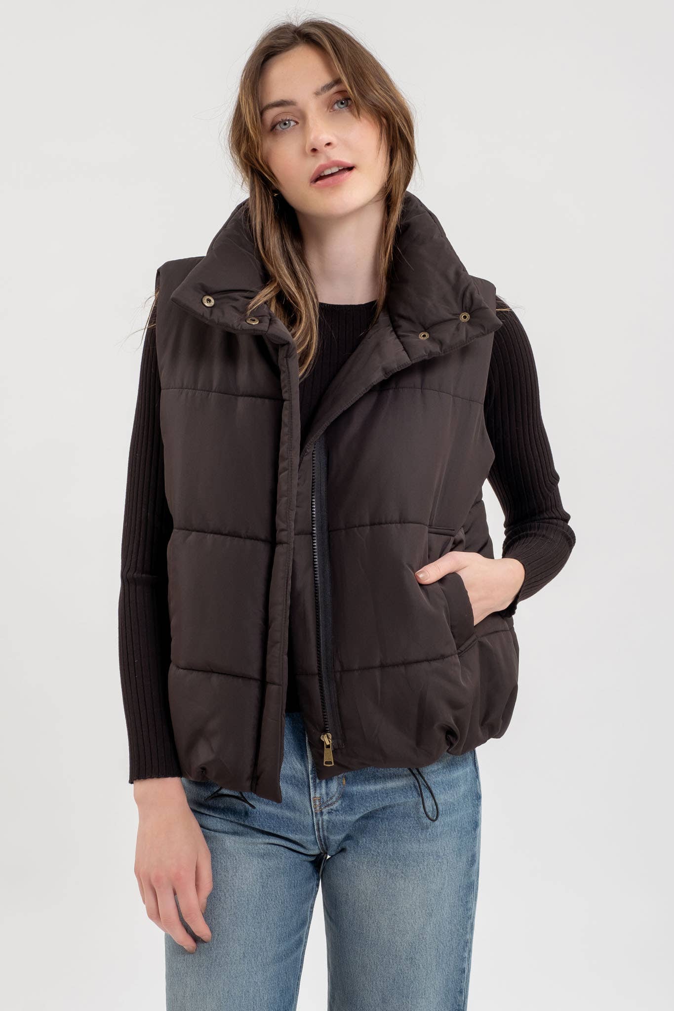 SCARLETT SOLID ZIP UP PUFFER VEST