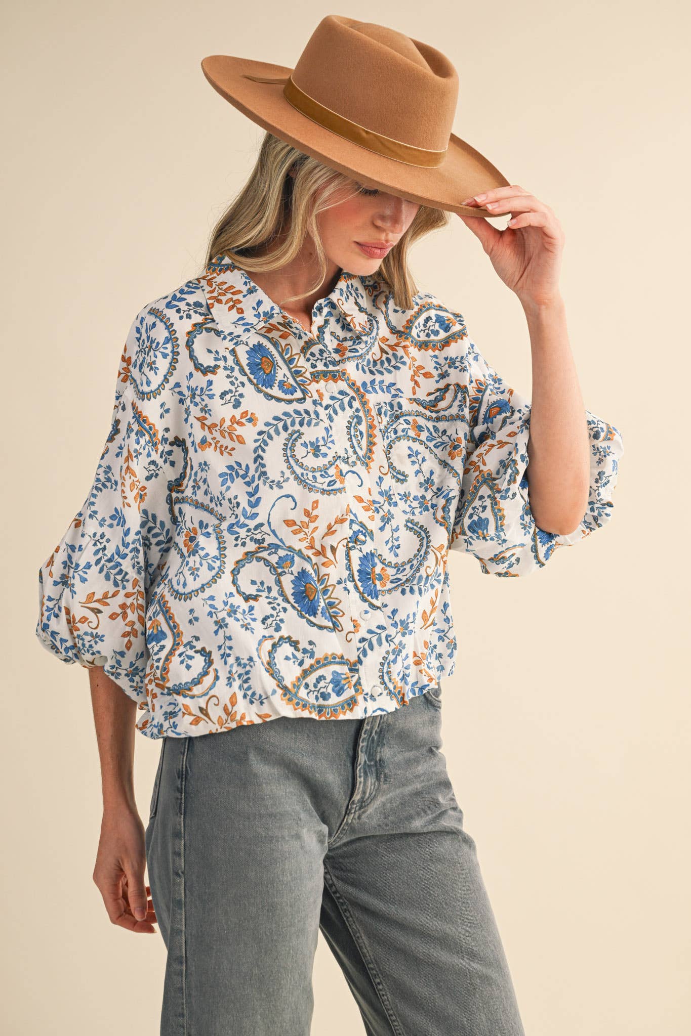 PAISLEY PRINT BUTTON DOWN