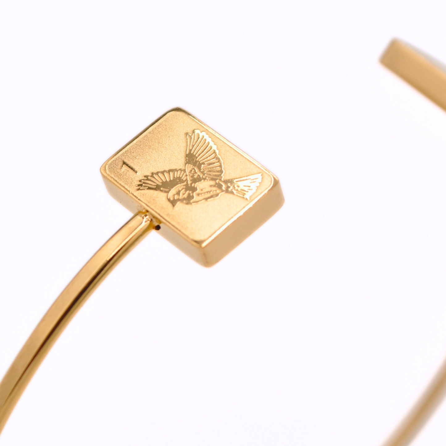 Double Sparrow Gold Mahjong Bangle